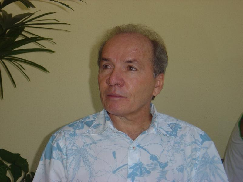 Colunista Messias Modesto dos os