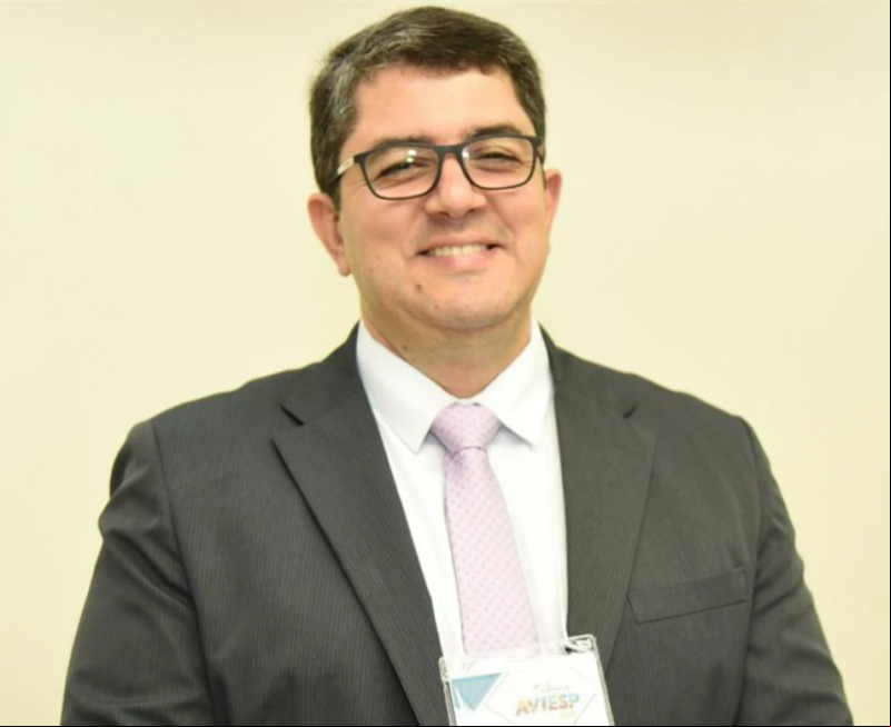 Colunista Marcos Lucas
